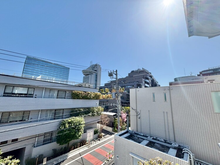 その他 眺望や窓からの景色が良いと、家で過ごす時間も快適です。