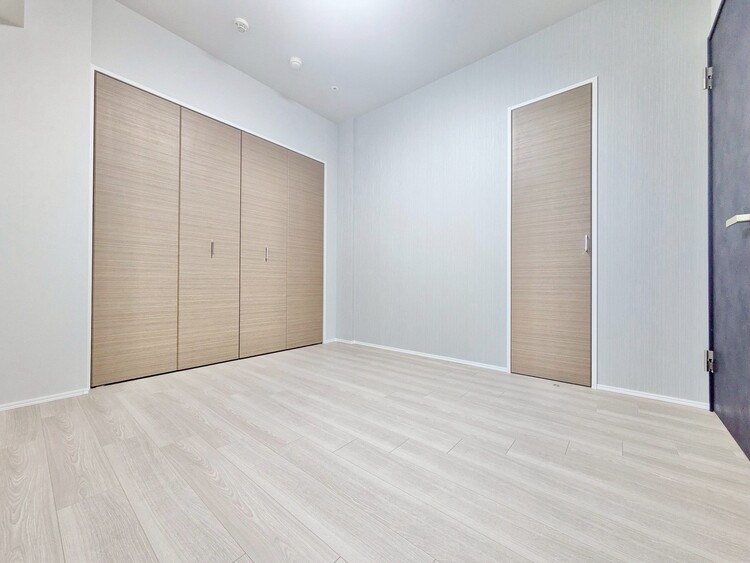 その他 清かで艶やかな時間をもたらしてくれる室内です。