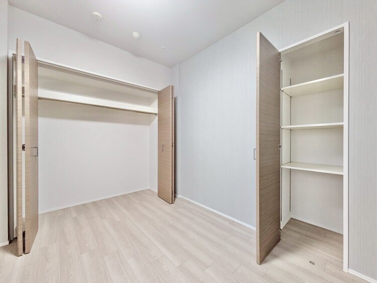 その他 収納スペースが付いていて、お部屋を広く使っていただけます。