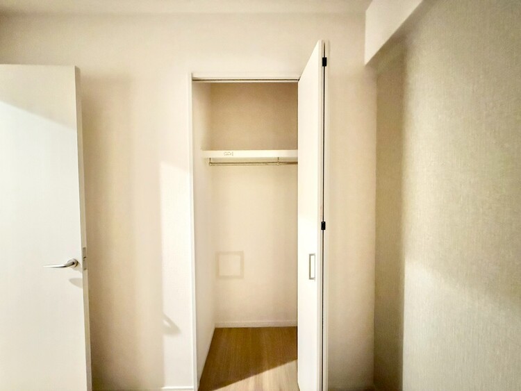 その他 家電やスーツケース、ストック品など何でも片付く嬉しい空間です。