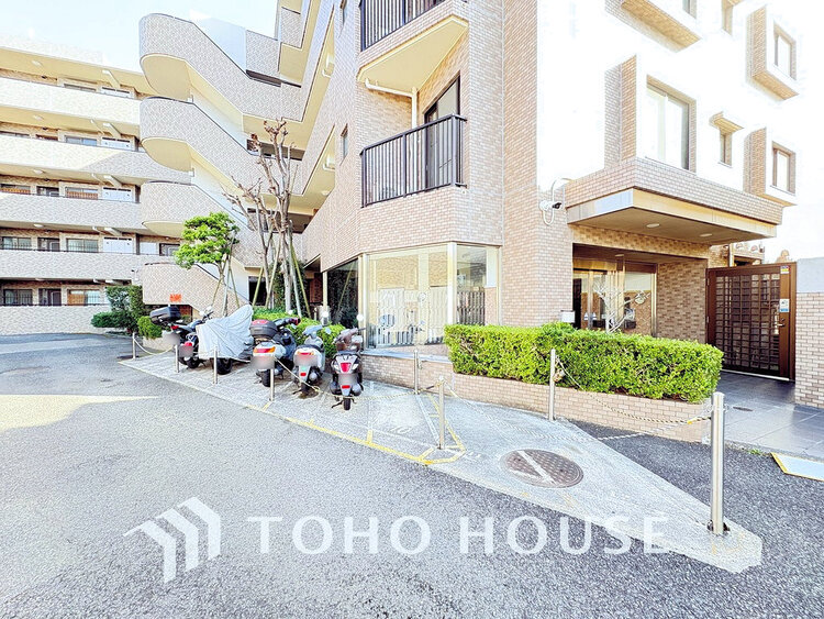 その他 バイク置場（料金・空き状況はご確認ください）