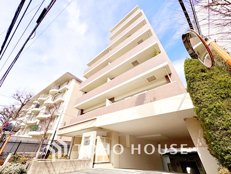 外観 【外観】洗練されたデザインが印象的な、魅力あるマンション外観です。