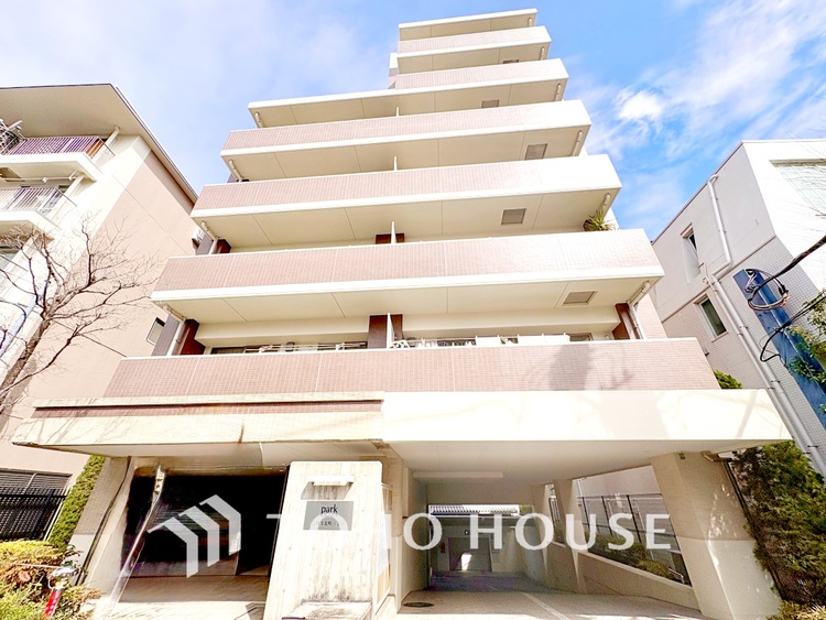 外観 【外観】重厚感と品の良さを兼ね備えた、安心感のある外観です。