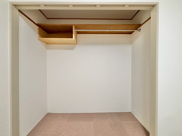 その他 家電やスーツケース、ストック品など何でも片付く嬉しい空間です。