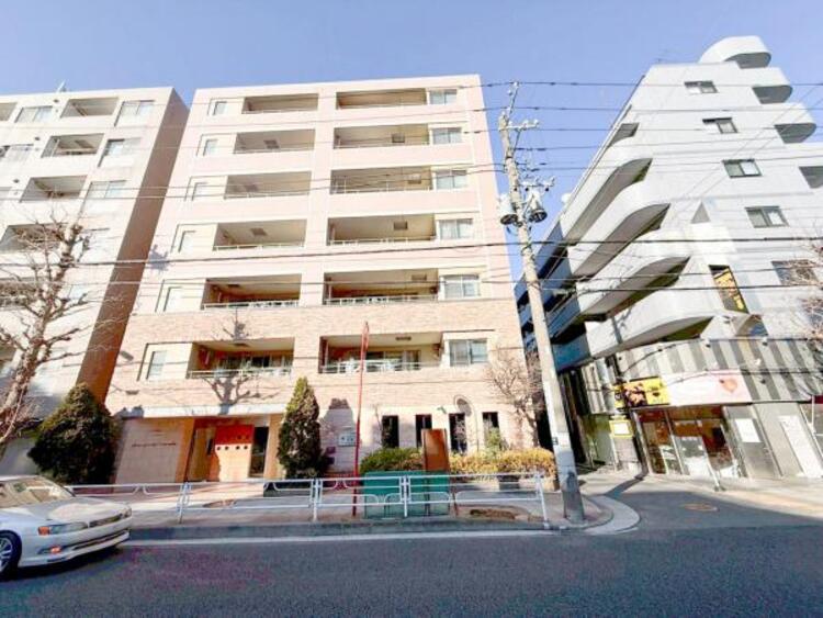 外観 家の良し悪しだけではなく周辺環境も重要なポイントとなります！ご案内時に周辺環境もご案内いたします！流行に左右されず将来にわたって価値が継続する佇まい！良好な住環境が保たれたエリアで新生活を過ごせます