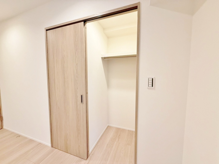 収納 居室にはクローゼットがあり、荷物もスッキリ収納して快適にお過ごしいただけます。