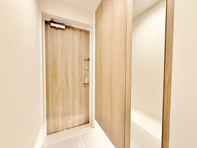 玄関 シューズボックスを完備した玄関です。