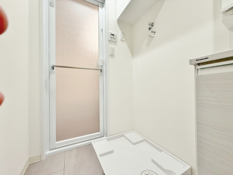 洗面 清潔感と心地よさを重視した、上質感漂うパウダールーム。