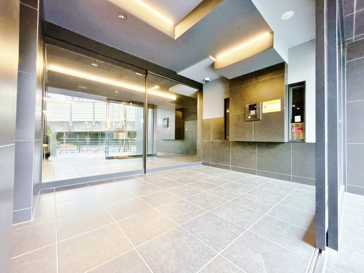 エントランス エントランスは、毎日の行き帰りで使う大事な空間です。