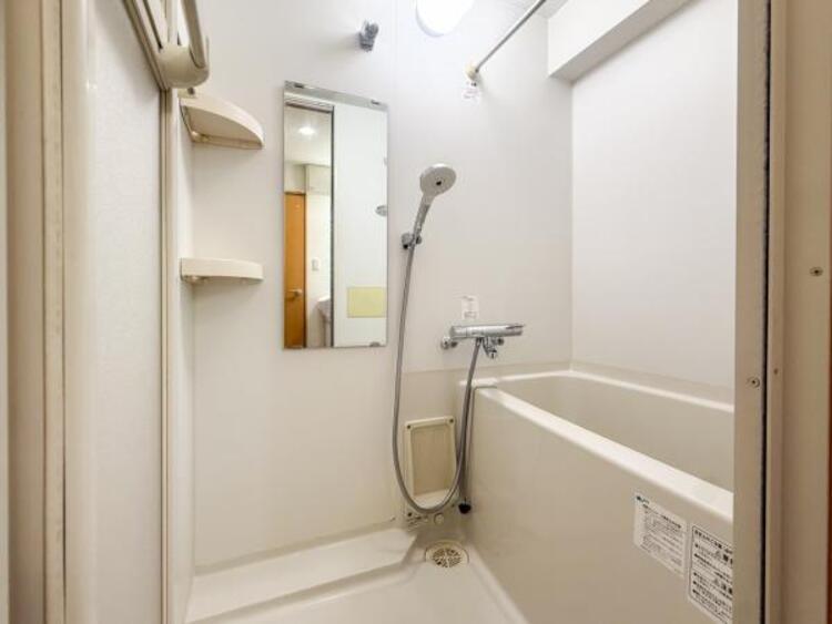 風呂 ゆったりとした広さで、毎日のバスタイムを心地よくお楽しみいただけます。