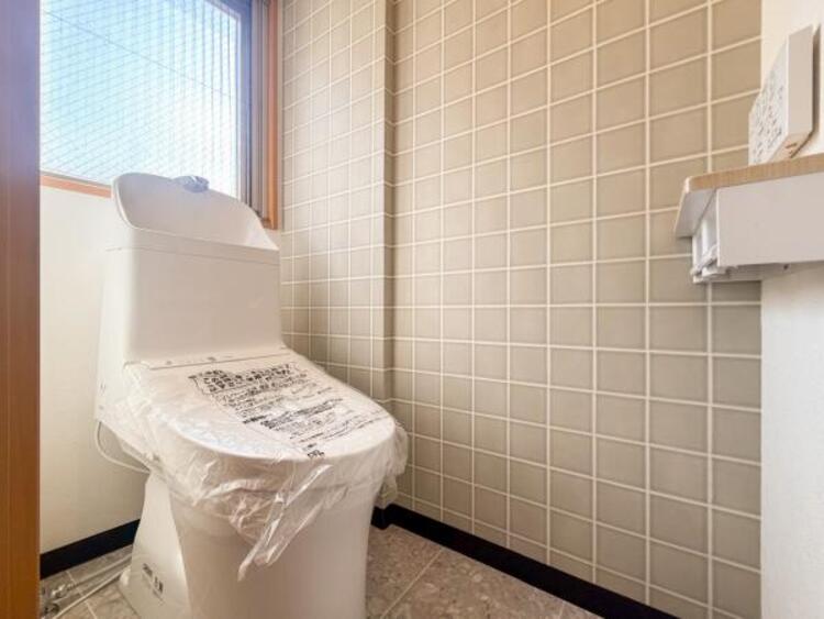 トイレ 清潔感溢れるトイレ。落ち着いた空間で安らぎのひとときをお過ごしいただけます。