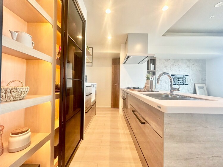 その他 開放感のあるキッチンスペース。調理をしながら、会話も弾みそうですね。