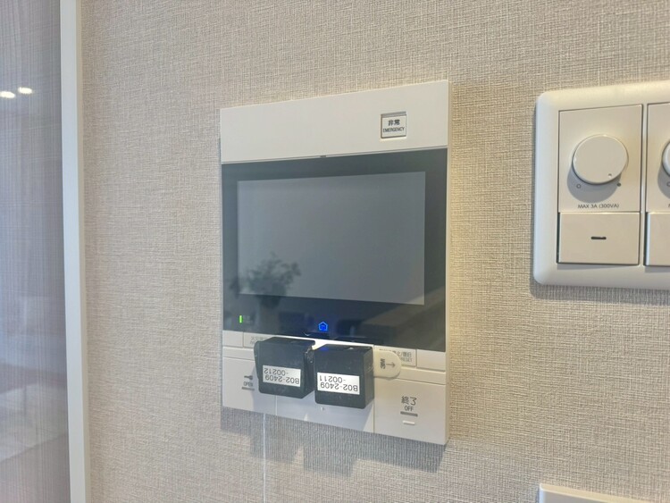 その他 誰が来てもわかる様にモニター付きインターホンを設置。
