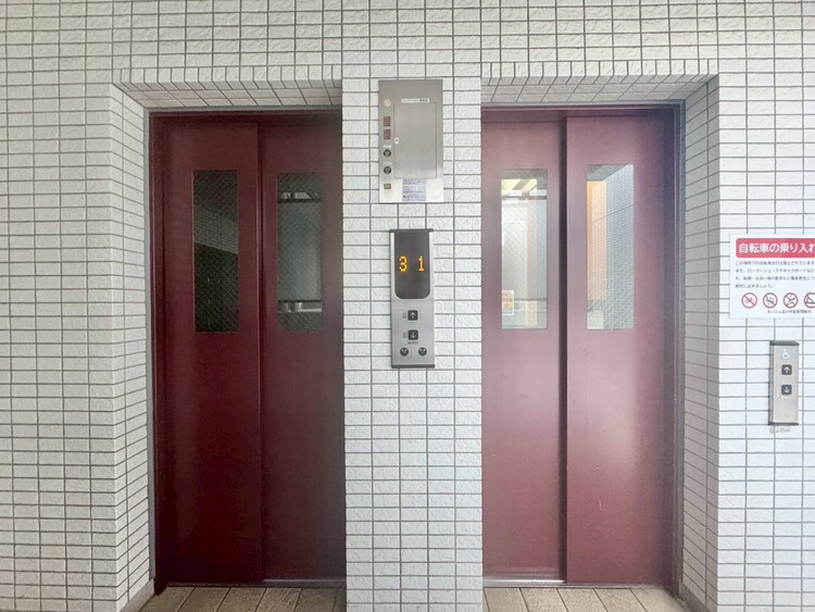 その他 エレベーター完備のため荷物が多くなっても安心。