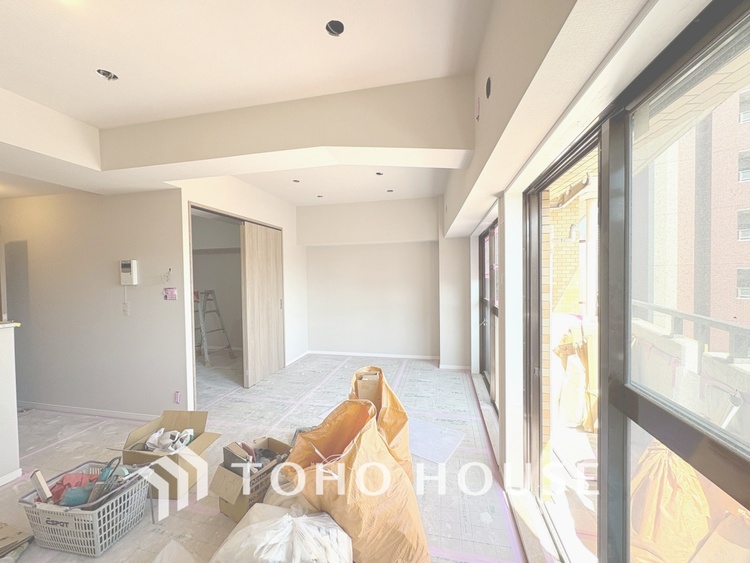 内装 現在改装中◆住む喜び、楽しさ、感動◆を君と共有したい。いつまでもずっと家族を見渡せるこの広い空間で。