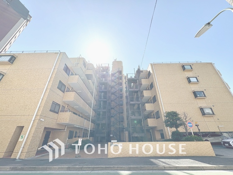 外観 【APPEARANCE】◆安らぎ◆整然と整備された街に風が吹き、木々が揺れる。絵にかいたような心安らぐ環境です。