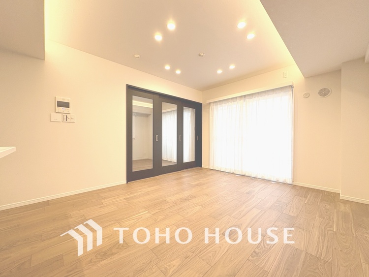 内装 【LIVING】◆Sunshine◆光が燦々と入り、いるだけで気持ちいい。「開放的でゆとりあるお部屋です。」