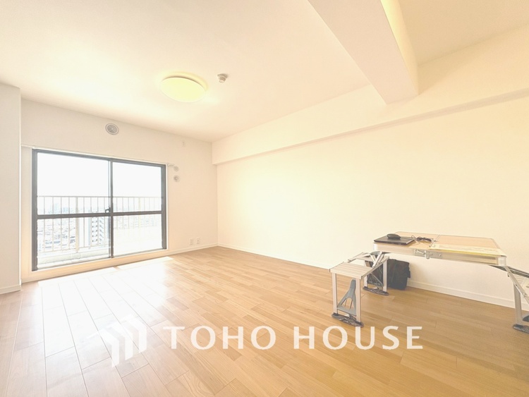 内装 【LIVING】◆Sunshine◆光が燦々と入り、いるだけで気持ちいい。「開放的でゆとりあるお部屋です。」