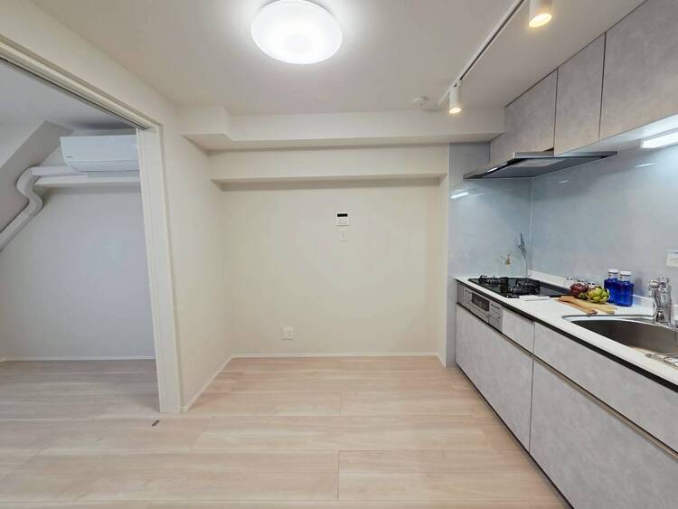 その他 シンプルな内装と偏り過ぎないデザインで統一しました。