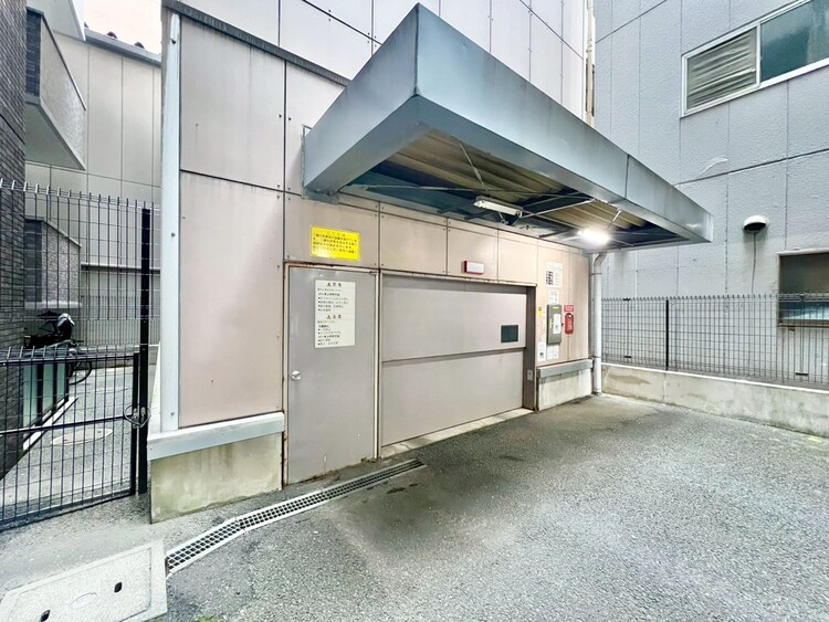 その他 駐車スペースが嬉しいですね。※空き状況は都度ご確認下さい。