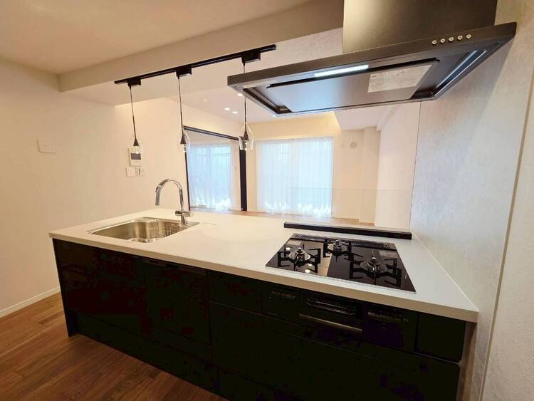 その他 使いやすくスタイリッシュなキッチン空間になっております。