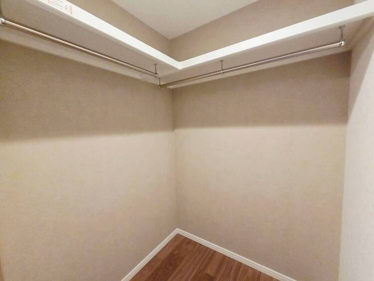 その他 収納スペースが付いていて、お部屋を広く使っていただけます。