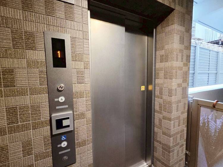その他 エレベーター完備のため荷物が多くなっても安心。