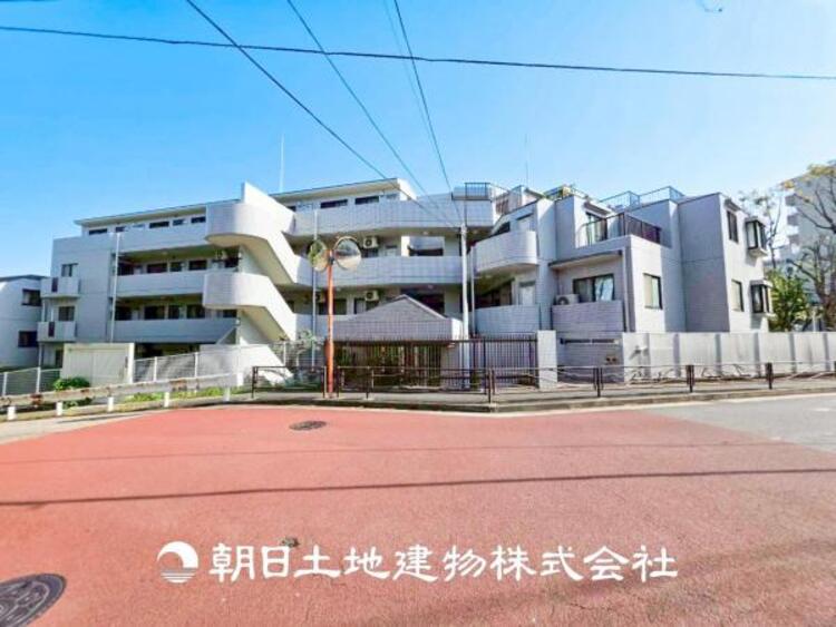 外観 【外観写真】時間のゆとりと空間、暖かな陽光がもたらす光と風を独占してください。新しい暮らしが始まります。