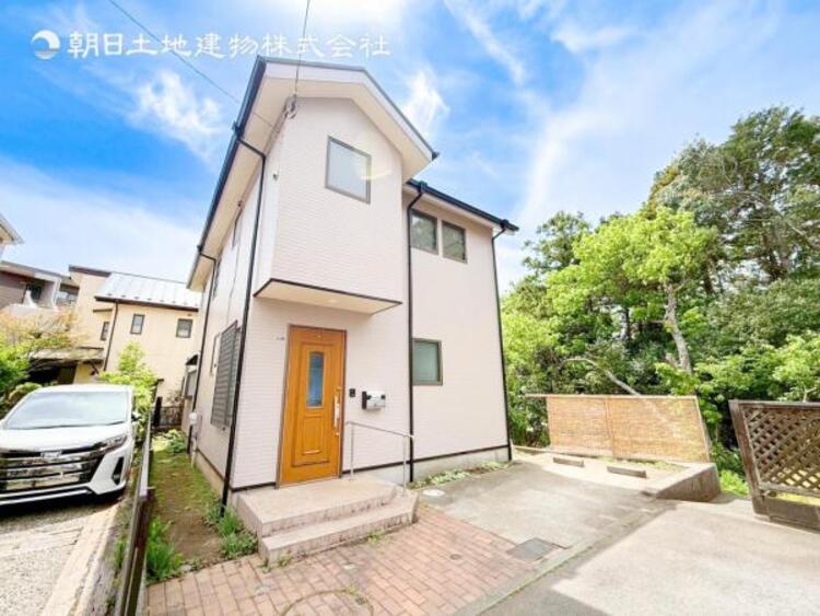 外観 空を広く感じる。緑が多いゆったり感のある安心の住環境です！！潤いのある環境でホッと生活できそうです！おしゃれな雰囲気や自然の潤いがあり、親しみやすさと個性を！街に新たな価値をもたらし続けてくれます！ 