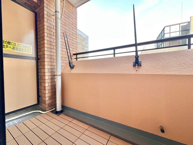 その他 朝の澄んだ空気や、夕方に吹く清々しい風を感じられるバルコニー。