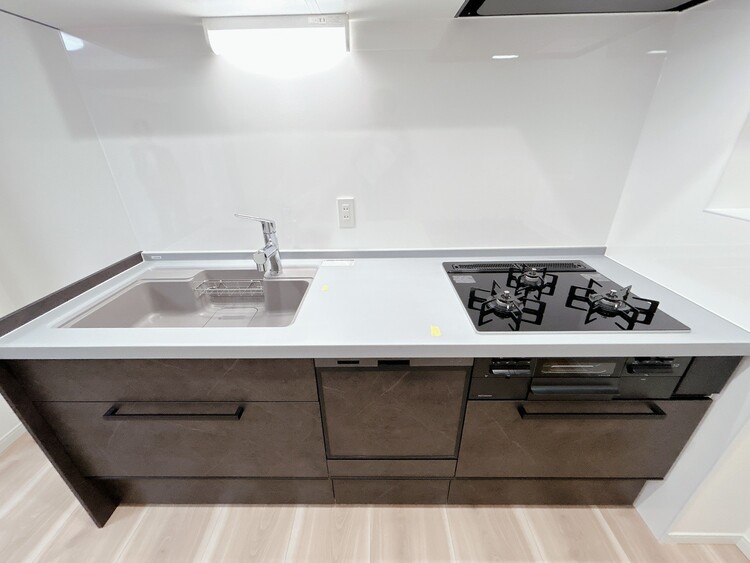 その他 開放感のあるキッチンスペース。調理をしながら、会話も弾みそうですね。