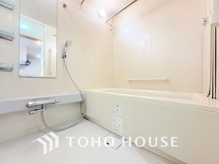 風呂 くつろぎの空間でゆったりバスタイム（リノベ前の写真です）