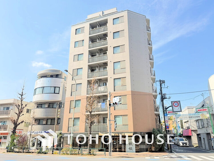 外観 〜大切なペットと暮らせるリフォーム住戸〜南東向きにつき陽当り良好〜