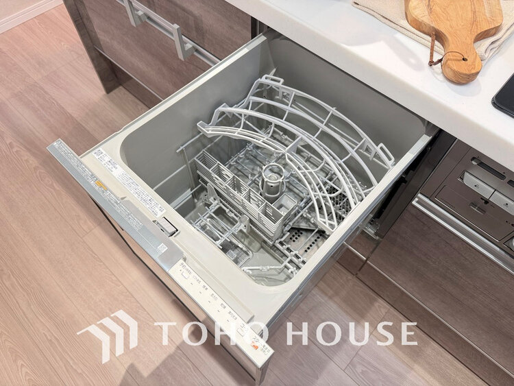 その他 ビルトイン式食洗機完備のシステムキッチンで食後もゆったり家族団らん