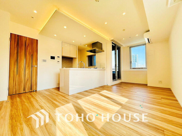 内装 家族みんなが爽やかに過ごせるように、光をたっぷり取り込んだLDK