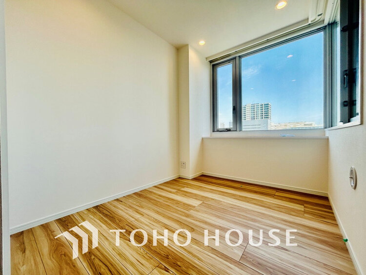 内装 シンプルですっきりとした室内は飽きのこない居心地の良い雰囲気