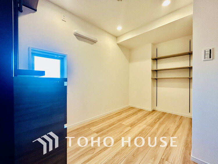 収納 居室　収納