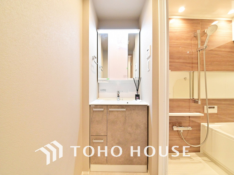 洗面 清潔感のある洗面室