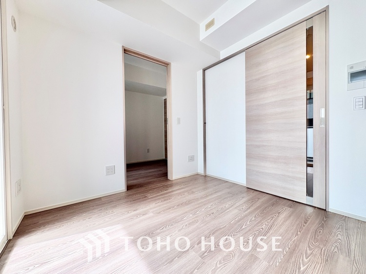 内装 ＊配置してある家具や小物はCGによるイメージ画像です。快適に新生活をお送り頂けます。