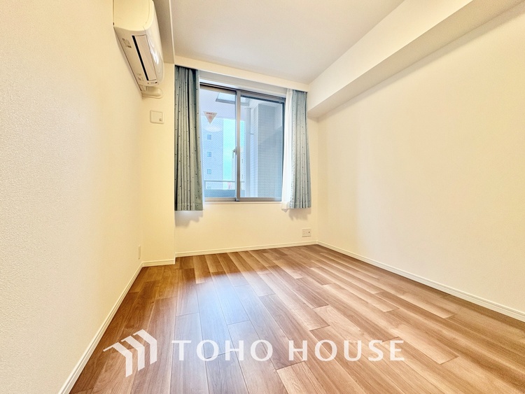 内装 寝室は一日の疲れを癒す大切な空間。快適で落ち着けるおすすめの間取りです。