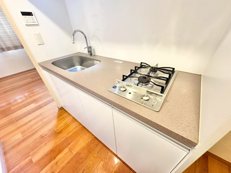 その他 使いやすくスタイリッシュなキッチン空間になっております。