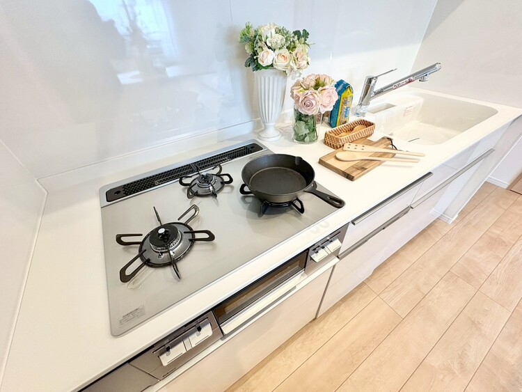 その他 使いやすくスタイリッシュなキッチン空間になっております。