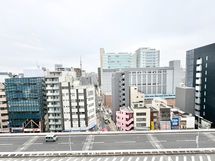 その他 眺望や窓からの景色が良いと、家で過ごす時間も快適です。