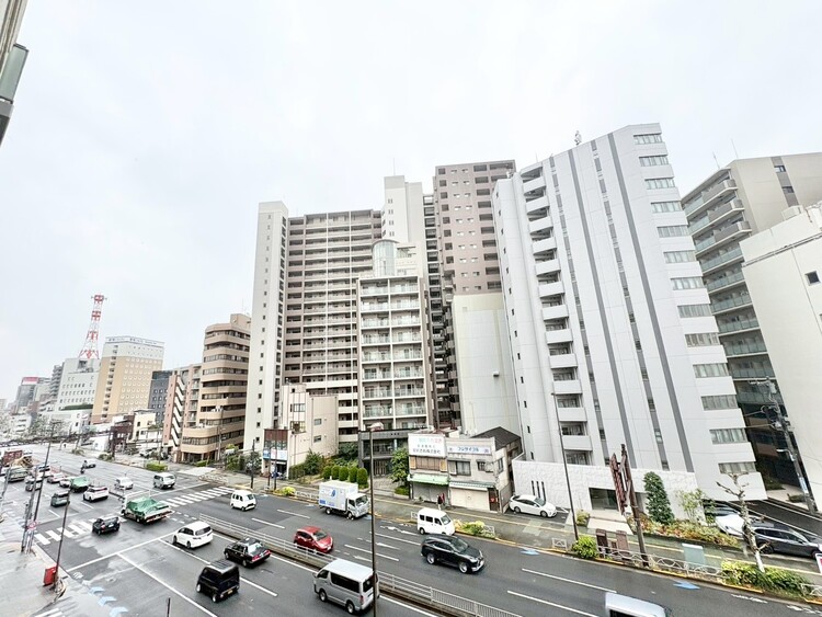 その他 眺望や窓からの景色が良いと、家で過ごす時間も快適です。