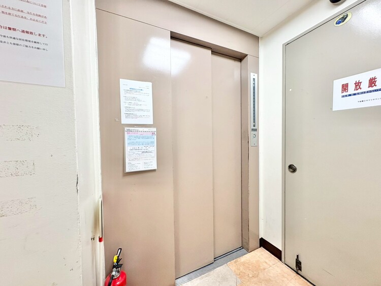 その他 エレベーター完備のため荷物が多くなっても安心。