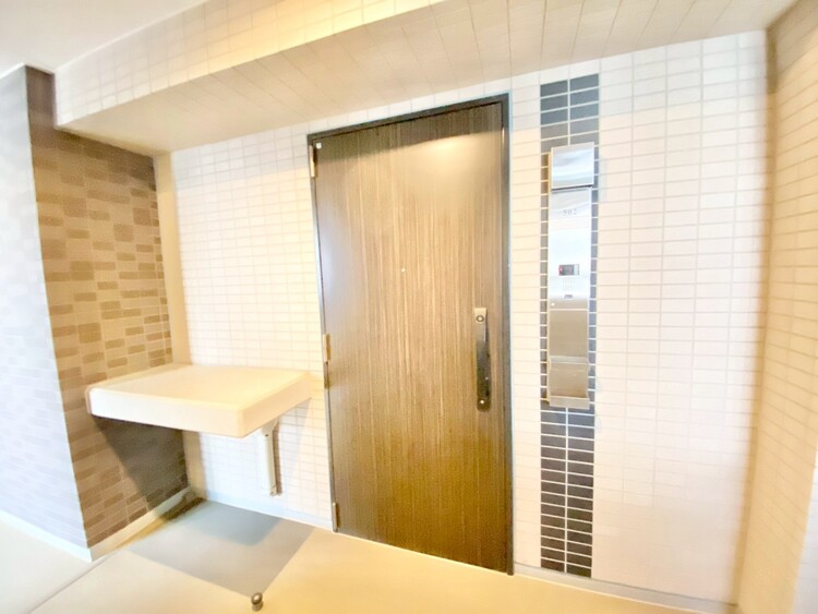 その他 清潔感のある落ち着いた雰囲気の玄関です。