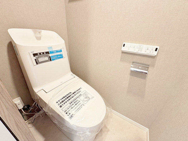 トイレ 暮らしの中のさりげないひとときの快適さにも、こだわりを、持って設備を配しております。