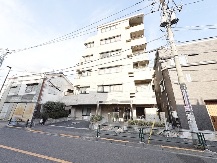 外観 資料には掲載していない情報が、現地にはたくさんあります。是非一度、現地をご確認ください。