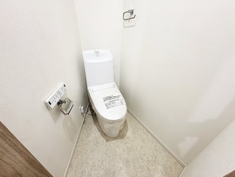 トイレ 暮らしの中のさりげないひとときの快適さにも、こだわりを、持って設備を配しております。