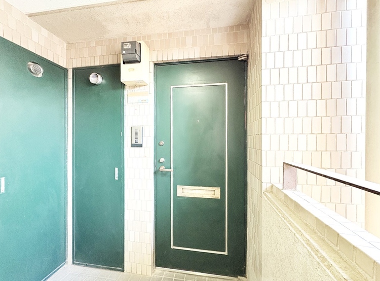 玄関 玄関を開ければ、そこは安らぎのご自宅。